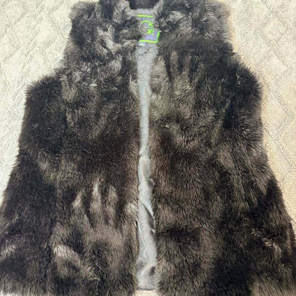 C. Wonder Womens Black Faux Fur Vest Gray Marbled Pattern Winter Cozy Size M